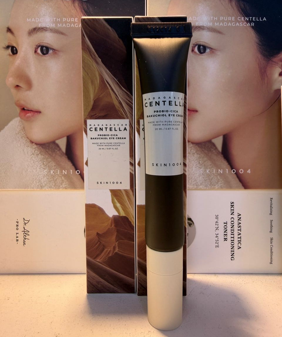 🔘 SKIN1004

Madagascar Centella Probio-Cica Bakuchiol Eye Cream