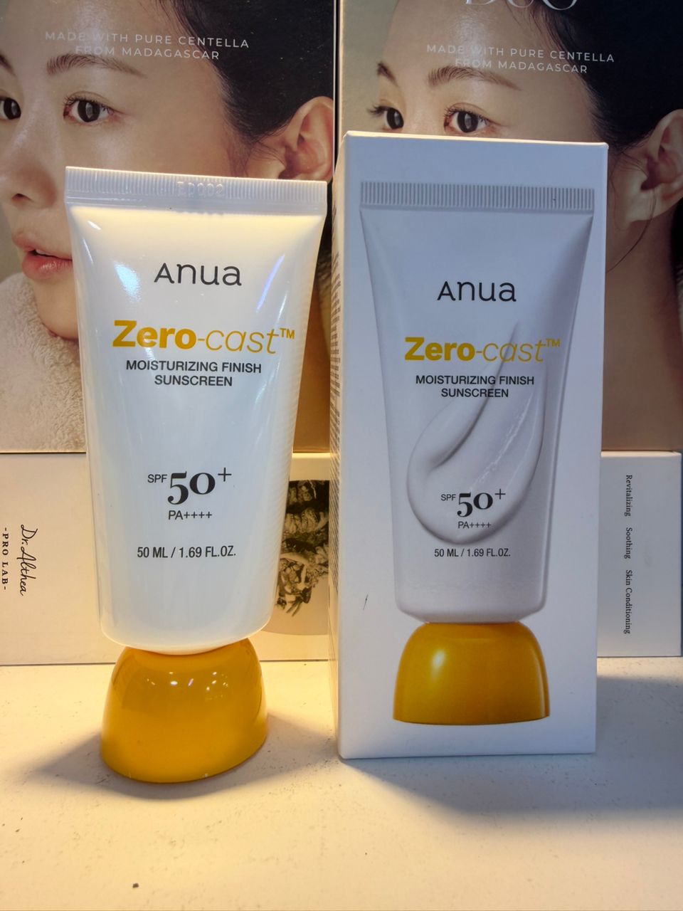 🔘 Anua Zero-Cast Moisturizing Finish Sunscreen